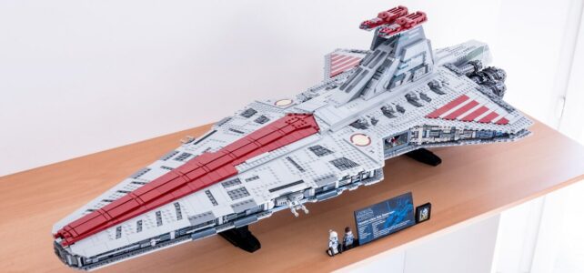 Review LEGO Star Wars 75367 Venator-Class Republic Attack Cruiser Ultimate Collector Series