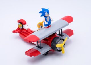 Review LEGO Sonic 76991 Tails' Workshop and Tornado Plane