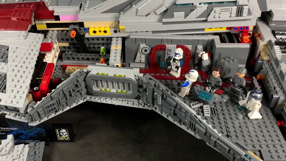 Gros vaisseau star wars - LEGO