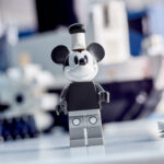 LEGO Disney 40659 Mini Steamboat Willie