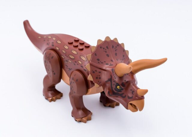 LEGO Jurassic Park 76959 Triceratops Research