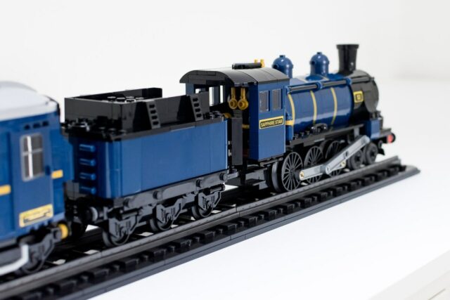 Review LEGO Ideas 21344 The Orient Express Train