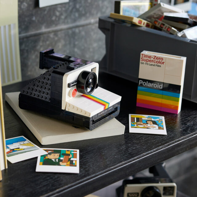 LEGO Ideas 21345 Polaroid OneStep SX-70 Camera