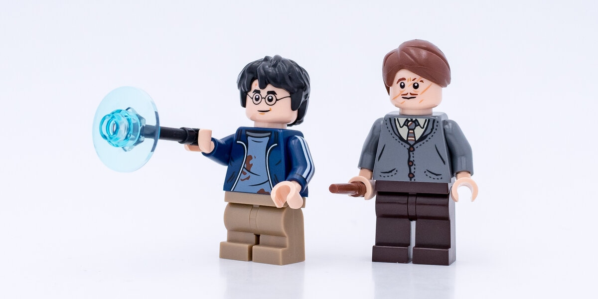 LEGO Harry Potter Character Encyclopedia New Edition : la minifig exclusive  sera Rita Skeeter - HelloBricks