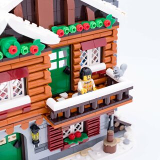 Review LEGO Icons 10325 Alpine Lodge