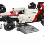 LEGO Icons 10330 McLaren MP4/4 & Ayrton Senna