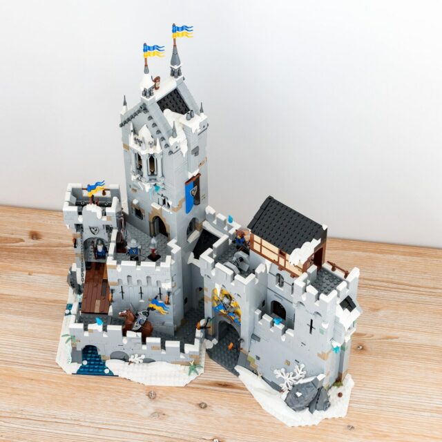 Review LEGO Bricklink Designer Program Series 1 : Mountain Fortress