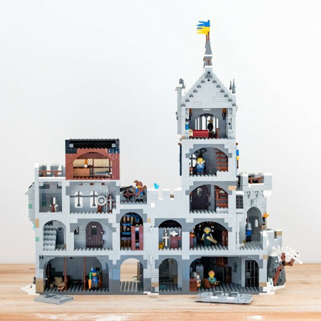 Review LEGO Bricklink Designer Program Series 1 : Mountain Fortress