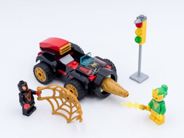 Review LEGO Marvel 10792 Drill Spinner Vehicle