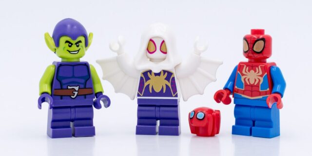 Review LEGO Marvel 10793 Spidey vs. Green Goblin