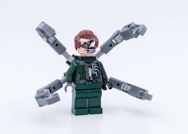 Review LEGO Marvel 76275 Motorcycle Chase : Spider-Man vs. Doc Ock