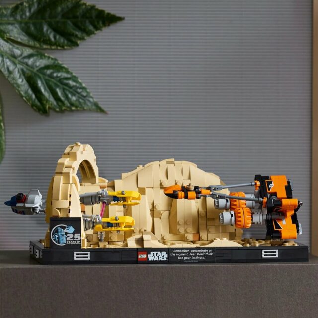 LEGO Star Wars 75380 Mos Espa Podrace Diorama