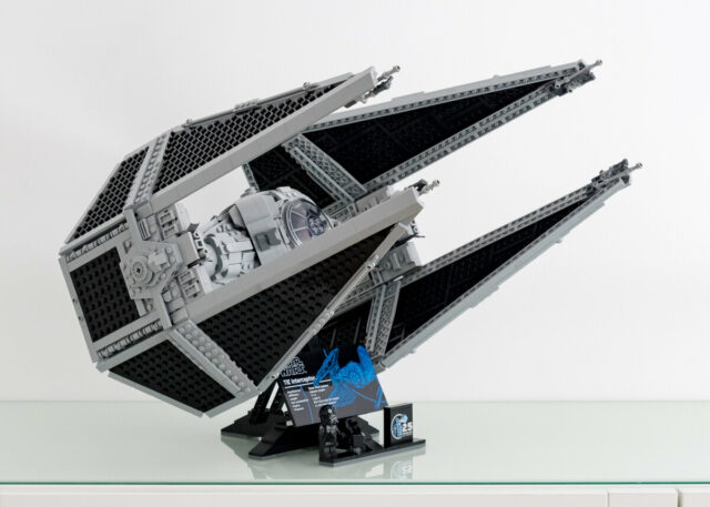 Review LEGO Star Wars 75382 TIE Interceptor UCS