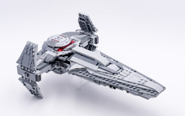 Review LEGO Star Wars 75383 Darth Maul's Sith Infiltrator