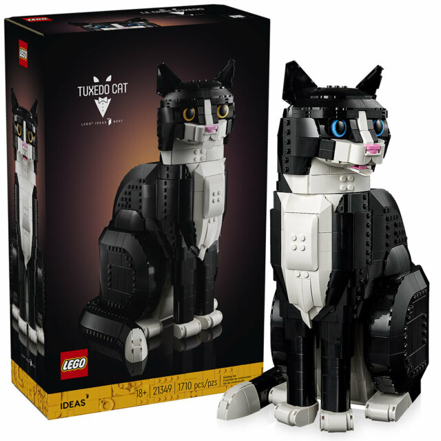 LEGO Ideas 21349 Tuxedo Cat