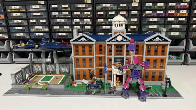 LEGO x-mansion