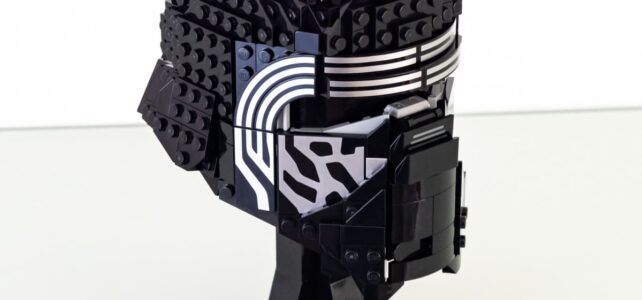 Review LEGO Star Wars 75415 Kylo Ren Helmet