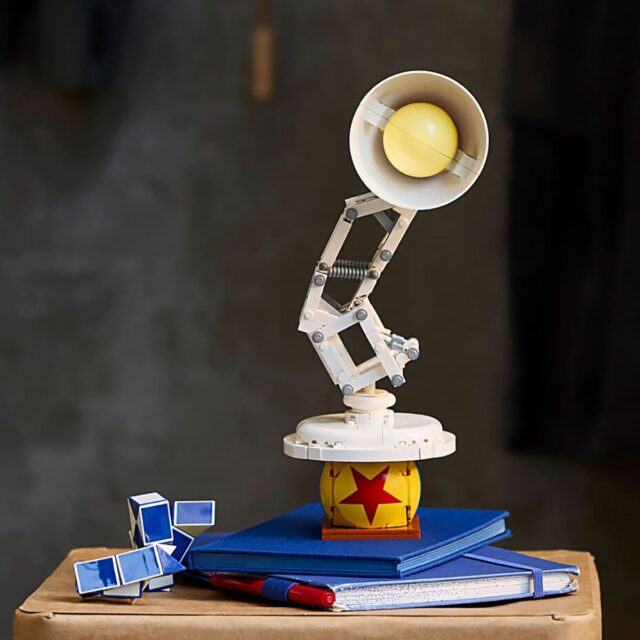 LEGO Ideas 21357 Disney Pixar Luxo Jr.