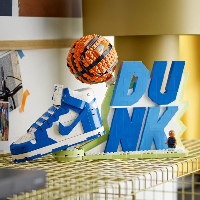 LEGO 43008 Nike Dunk Set
