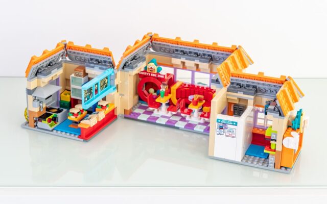 Review LEGO Icons 10352 The Simpsons: Krusty Burger