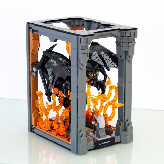 Review LEGO Icons 10367 The Lord of the Rings: Balrog Book Nook