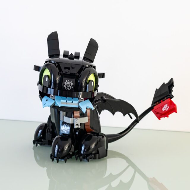 Review LEGO Icons 10375 How to Train Your Dragon Toothless : le test de Krokmou !