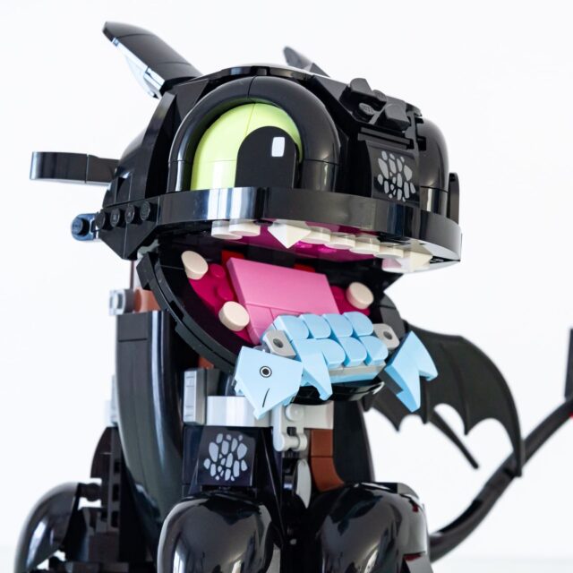 Review LEGO Icons 10375 How to Train Your Dragon Toothless : le test de Krokmou !