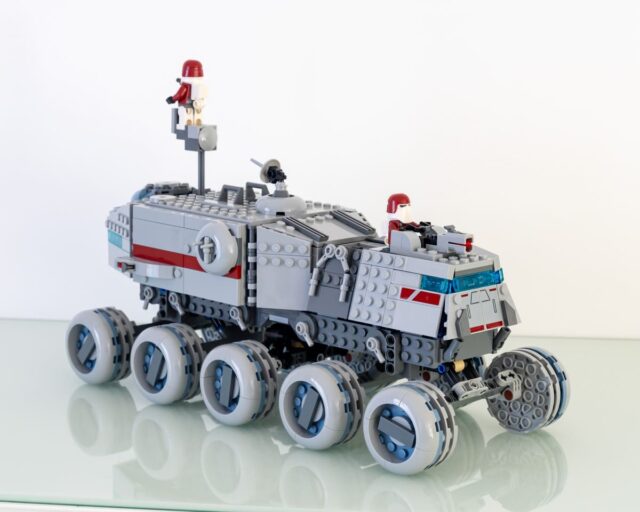 Review LEGO Star Wars 75413 Republic Juggernaut