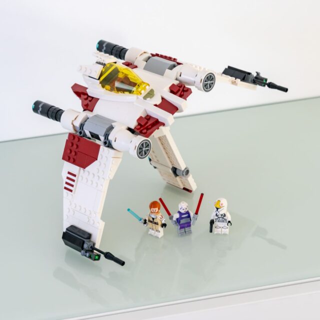 Review LEGO Star Wars 75432 V-19 Torrent Starfighter
