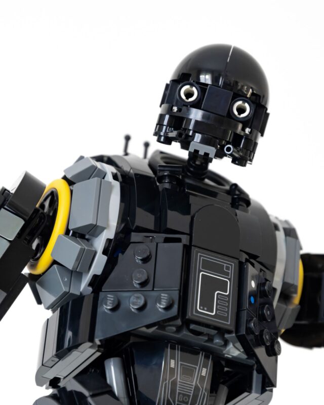 Review LEGO Star Wars 75434 K-2SO Security Droid