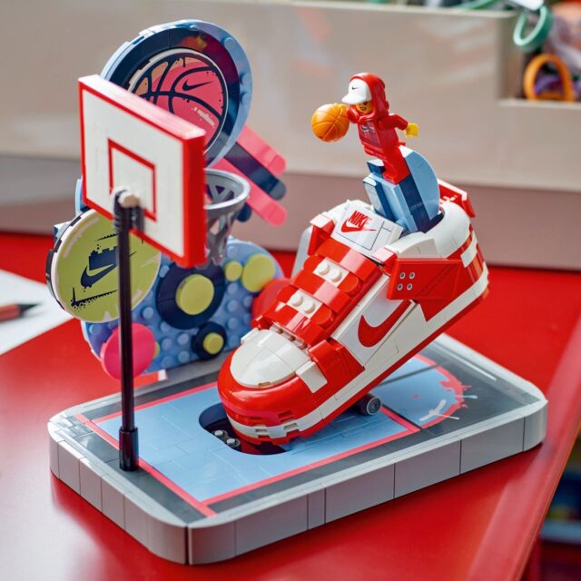 LEGO Nike 43021 Dunk Trickshot