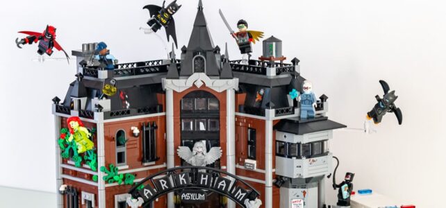 Review LEGO DC 76300 Batman: Arkham Asylum