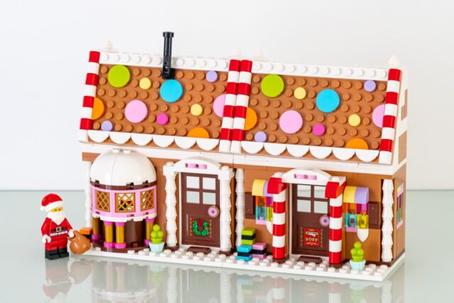 Review LEGO 40809 Festive Gingerbread House