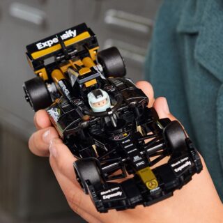 LEGO Speed Champions 77252 APXGP Team Race Car from F1 The Movie