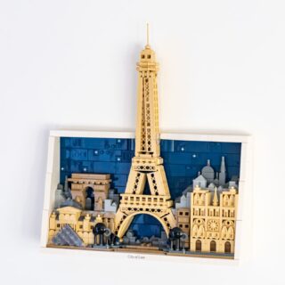Review LEGO Architecture 21064 Paris - City of Love
