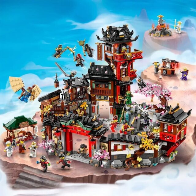 LEGO Ninjago 71861 The Old Town 15th Anniversary
