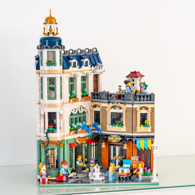 Review LEGO Icons 11371 Shopping Street : le Modular 2026