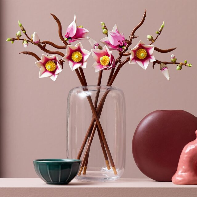 LEGO Botanicals 11510 Magnolia Branches