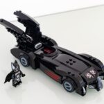 Review LEGO DC 76333 Batman & Robin Batmobile