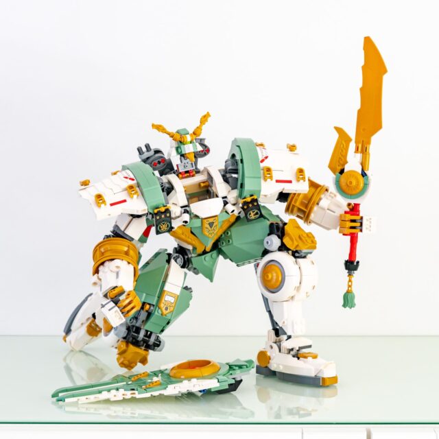Review LEGO Ninjago 71860 Lloyd's Titan Mech