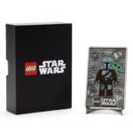 5010325 The Mandalorian and Grogu Metal Card