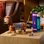 LEGO Disney Pixar 43301 Toy Story Slinky Dog Bookends