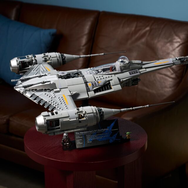 LEGO Star Wars 75442 The Mandalorian’s N-1 Starfighter UCS