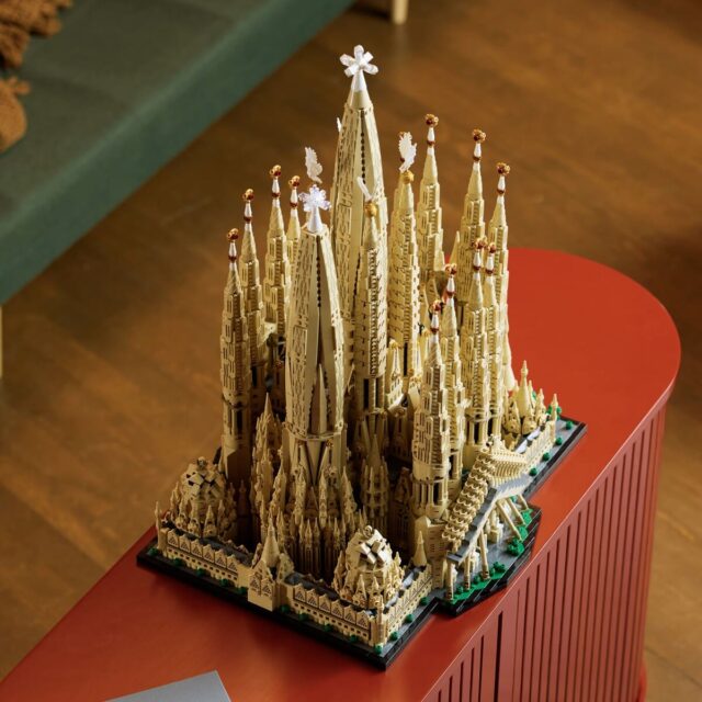 LEGO Architecture 21065 Sagrada Família