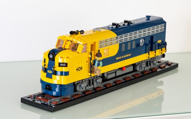 Review LEGO 910066 Brick Railroad Locomotive (Bricklink Designer Program Series 8)
