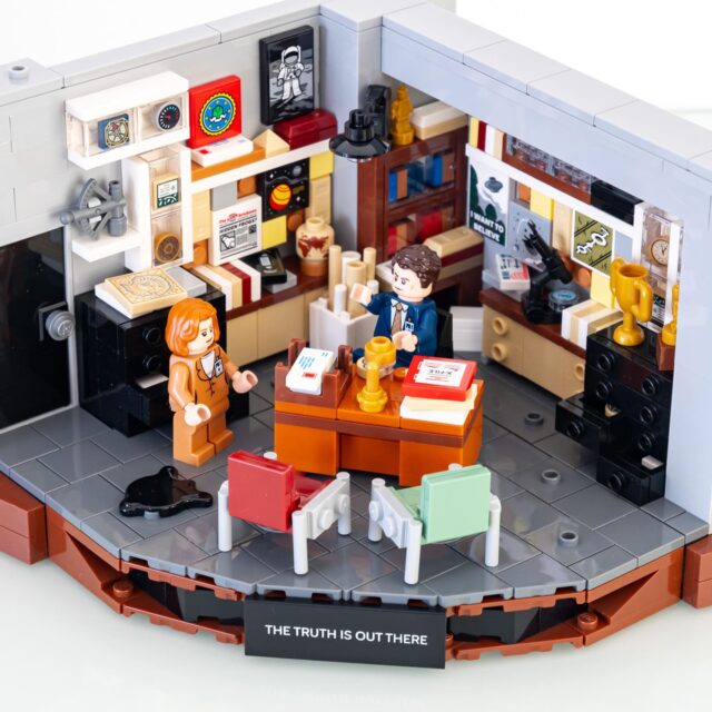 Review LEGO Ideas 21369 The X-Files