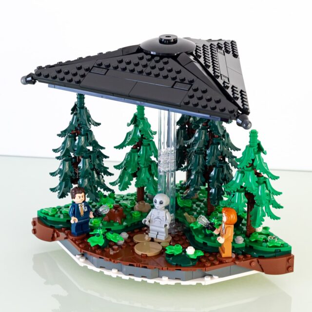 Review LEGO Ideas 21369 The X-Files