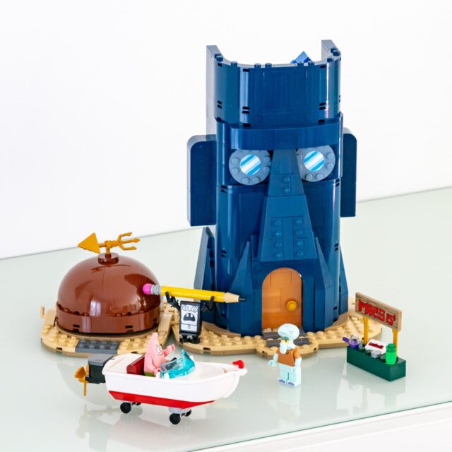 Review LEGO Icons 11386 SpongeBob SquarePants: Bikini Bottom