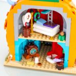 Review LEGO Icons 11386 SpongeBob SquarePants: Bikini Bottom