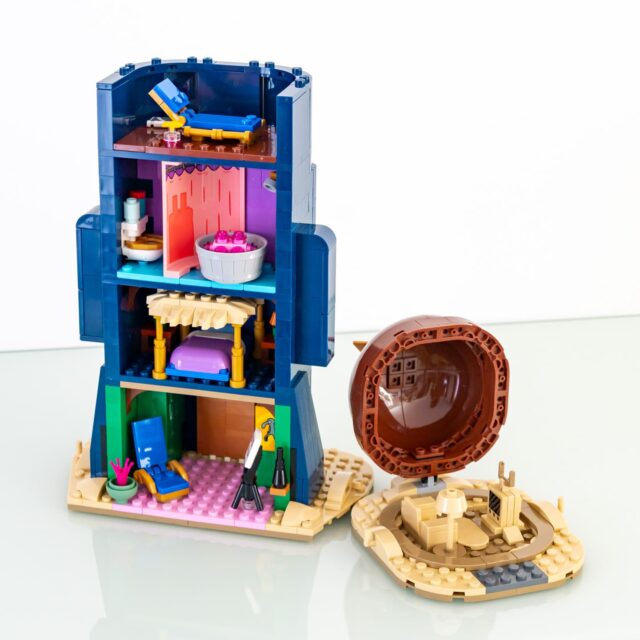 Review LEGO Icons 11386 SpongeBob SquarePants: Bikini Bottom